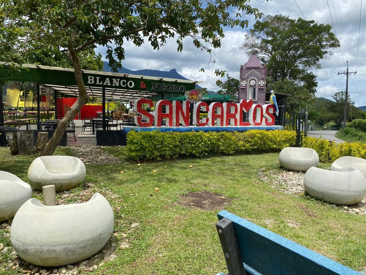 Alojamiento Campestre. San Carlos, Antioquia. Hotel Kültér fotó