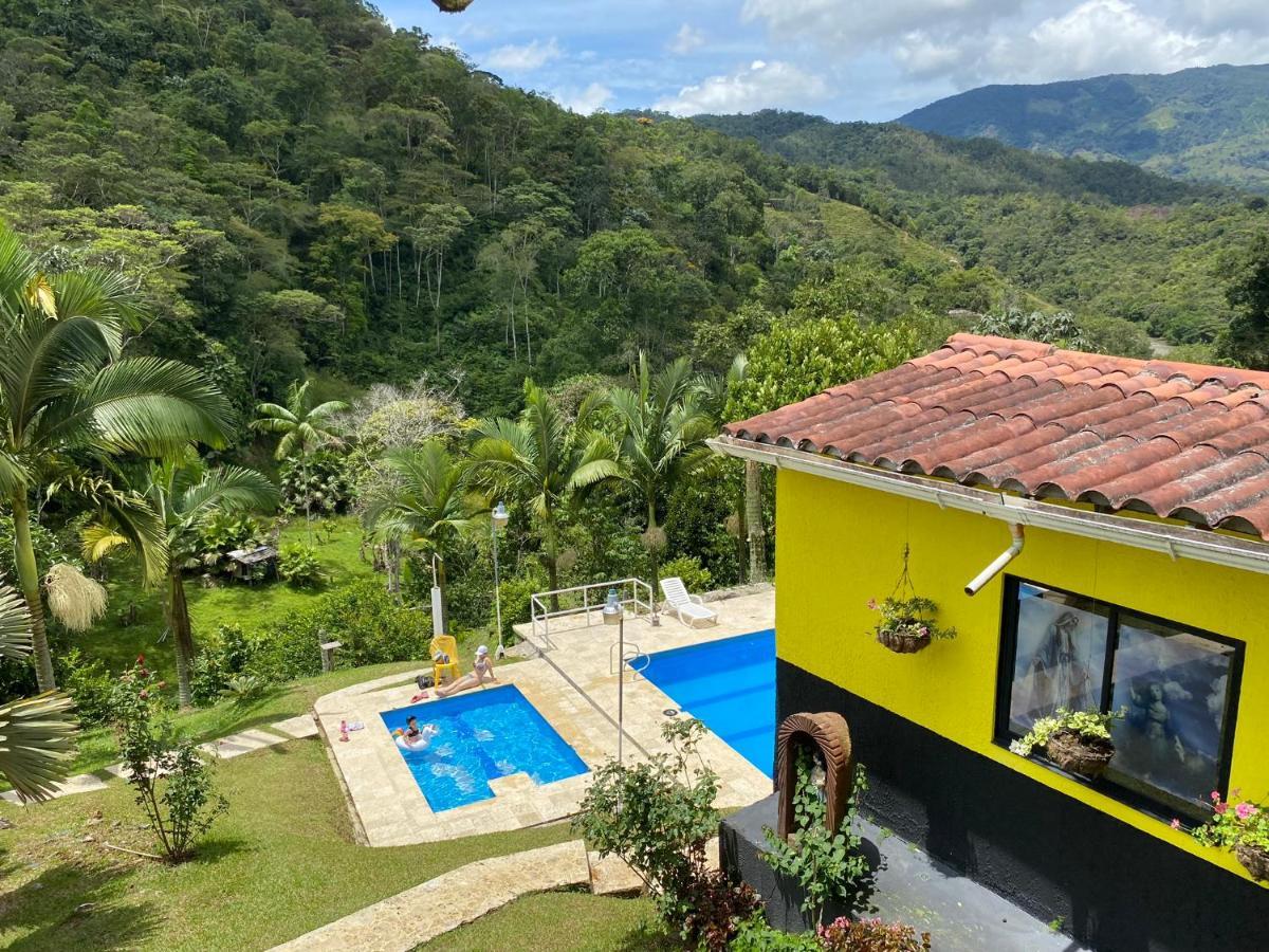 Alojamiento Campestre. San Carlos, Antioquia. Hotel Kültér fotó